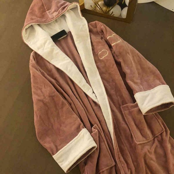 men's sleepwear velvet 5 colors robes fashion letter designer nightwear baroque hooded soft touch men women bathrobe 2xc7, Black;brown
men's sleepwear velvet 5 colors robes fashion letter designer nightwear baroque hooded soft touch men women bathrobe 2xc7, Black;brown