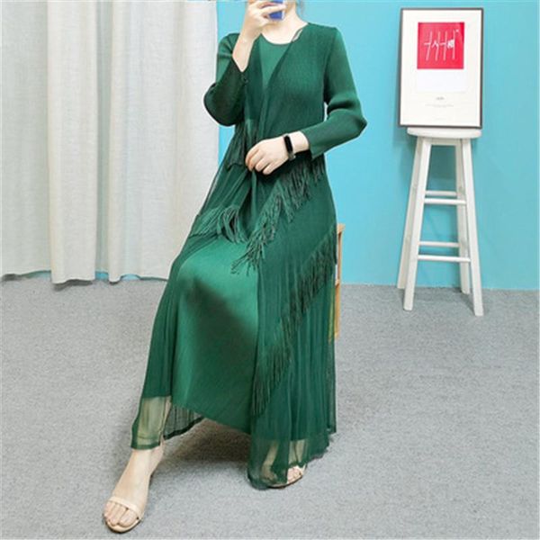 casual dresses miyake pleated dress summer women's clothing 2021 fashion and comfortable tassel fake two-piece loose plus size women, Black;gray
casual dresses miyake pleated dress summer women's clothing 2021 fashion and comfortable tassel fake two-piece loose plus size women, Black;gray