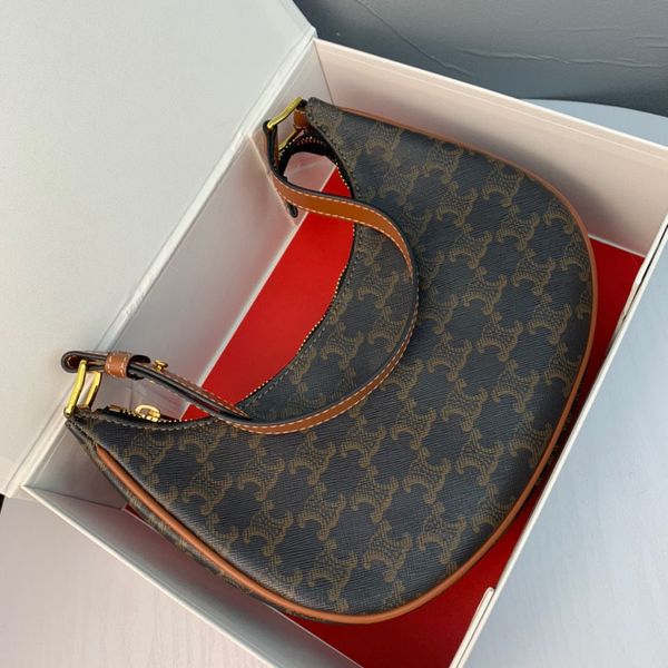 handbag celin lisa's same triumphal arch old flower underarm pea 2021 new women's single shoulder messenger bag hileng
handbag celin lisa's same triumphal arch old flower underarm pea 2021 new women's single shoulder messenger bag hileng