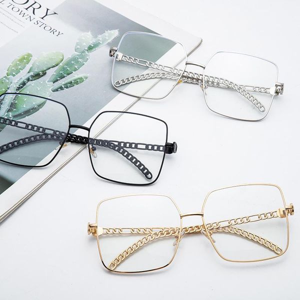 sunglasses 2021 luxury gafas trendy fashion net red frame glasses women and men square retro flat mirror metal chain decorative eyeglasses, White;black
sunglasses 2021 luxury gafas trendy fashion net red frame glasses women and men square retro flat mirror metal chain decorative eyeglasses, White;black