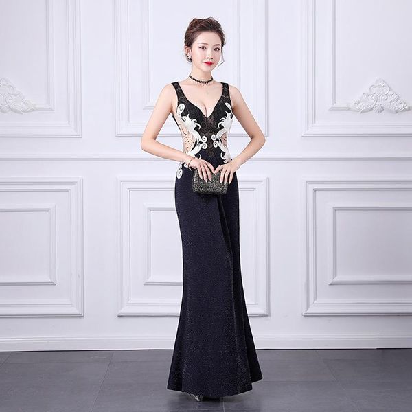 casual dresses women exquisite appliques formal party dress v-neck backless hollow out banquet gown temperament elegant mermaid, Black;gray
casual dresses women exquisite appliques formal party dress v-neck backless hollow out banquet gown temperament elegant mermaid, Black;gray