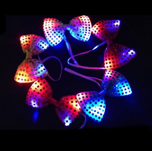 flashing light up bow tie necktie led mens party lights sequins bowtie wedding glow props halloween christmas bowknot gift
flashing light up bow tie necktie led mens party lights sequins bowtie wedding glow props halloween christmas bowknot gift