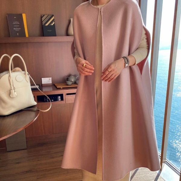 jackets sleeveless minimalist wool coat 2021 spring feminine fashion on knee shawl style around the neck, Black;brown
jackets sleeveless minimalist wool coat 2021 spring feminine fashion on knee shawl style around the neck, Black;brown