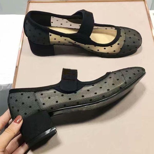 mesh breathable woman shoes lace hook & loop zapatos de mujer retro women solid thick heels casual lady 2021 dress, Black
mesh breathable woman shoes lace hook & loop zapatos de mujer retro women solid thick heels casual lady 2021 dress, Black