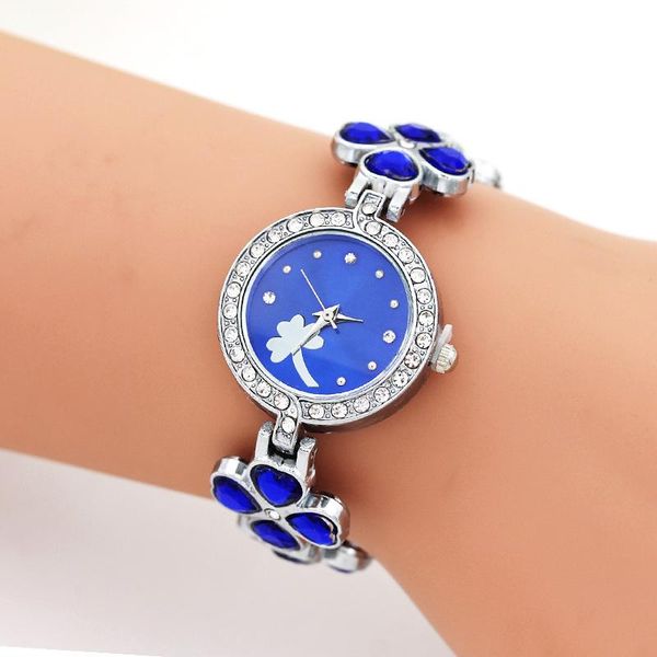 wristwatches flower bracelet women watches fashion diamond dial quartz watch for ladies dress stainless steel wrist relogio feminin, Slivery;brown
wristwatches flower bracelet women watches fashion diamond dial quartz watch for ladies dress stainless steel wrist relogio feminin, Slivery;brown