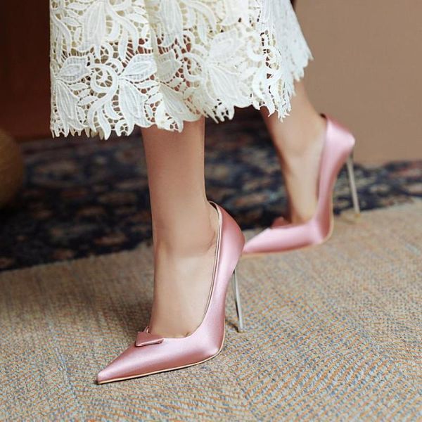 dress shoes pumps high heels brand women 2021 summer pointed toe thin heel elegant pink silk wedding party office lady single shoe, Black
dress shoes pumps high heels brand women 2021 summer pointed toe thin heel elegant pink silk wedding party office lady single shoe, Black