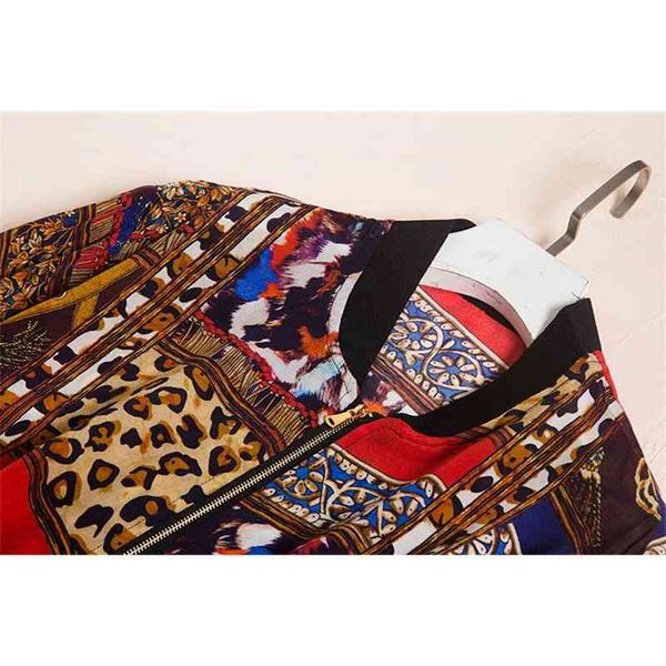 sweater 2021 fashion leopard cardigan jacket winter short large women's baseball suit, White;black
sweater 2021 fashion leopard cardigan jacket winter short large women's baseball suit, White;black