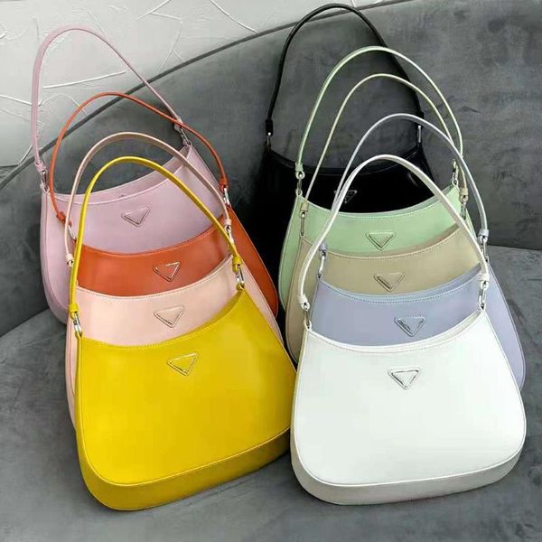 waist bags imported cowhide hobo bag for women tote armpit fashion classic designer 1:1 copy with original box
waist bags imported cowhide hobo bag for women tote armpit fashion classic designer 1:1 copy with original box