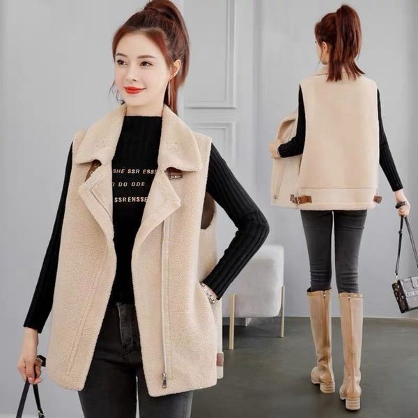 lamb wool granulated cashmere jacket women's short style fashion autumn winter fur integrated vest, White
lamb wool granulated cashmere jacket women's short style fashion autumn winter fur integrated vest, White