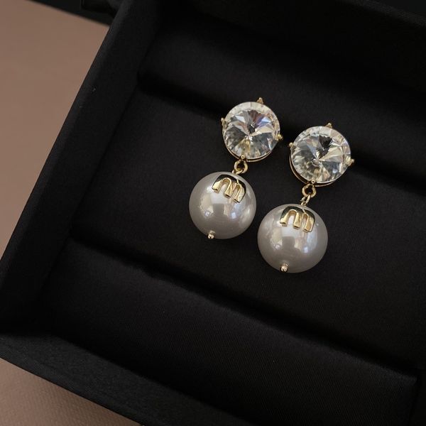 special offer 70% off luxury jewelry miao early spring series miu simple pearl earrings fashion trend micro inlaid zircon temperament fashio, Golden;silver
special offer 70% off luxury jewelry miao early spring series miu simple pearl earrings fashion trend micro inlaid zircon temperament fashio, Golden;silver