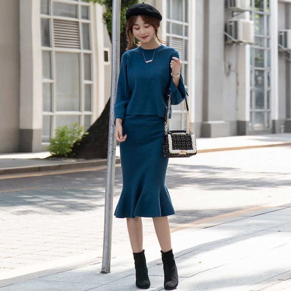 autumn fishtail skirt two-piece fashion slim knit pullover sweater stretchy elegant slim skirt two-piece 210527, White
autumn fishtail skirt two-piece fashion slim knit pullover sweater stretchy elegant slim skirt two-piece 210527, White