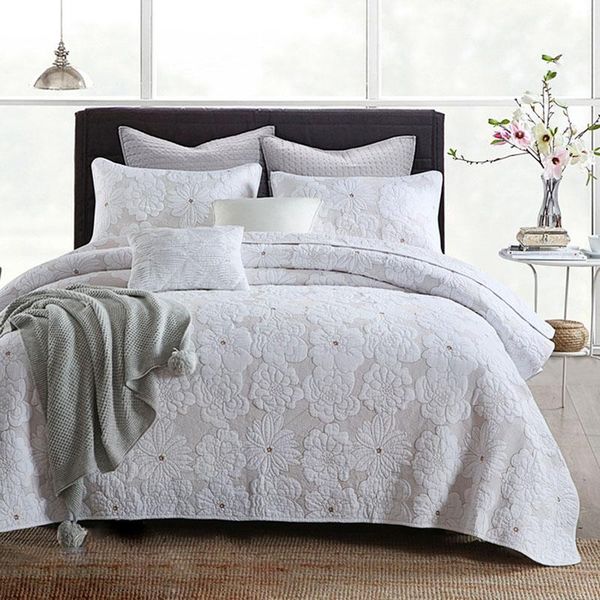 comforters & sets europe quality embroidered quilt set 3pcs solid quilted bedding cotton quilts bedspread for bed covers king size coverlet
comforters & sets europe quality embroidered quilt set 3pcs solid quilted bedding cotton quilts bedspread for bed covers king size coverlet