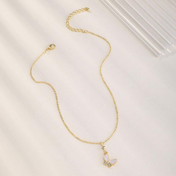 chains butterfly shell rhinestone pendant necklace women with crystals anime jewelry charm luxury clavicle chain wedding accessories, Silver
chains butterfly shell rhinestone pendant necklace women with crystals anime jewelry charm luxury clavicle chain wedding accessories, Silver