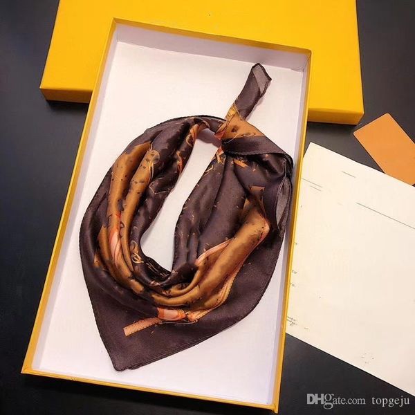 2021 small square scarves for women, classic timeless brand multi-functional fashion scarf, scarf, 50*50cm without box, Blue;gray
2021 small square scarves for women, classic timeless brand multi-functional fashion scarf, scarf, 50*50cm without box, Blue;gray