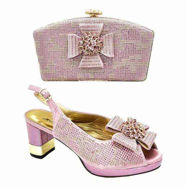 2021 fashion sandals with dinner bag, diamond daily versatile buckle handbag and, Black
2021 fashion sandals with dinner bag, diamond daily versatile buckle handbag and, Black