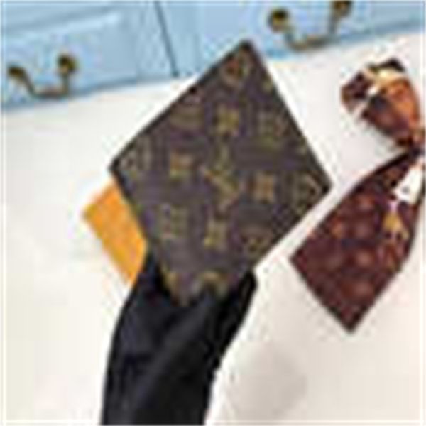evening brand designer luxury n60053 brown lotus leaf bag coin purse men leather clutches long wallet chain wallets compact purse ke, Black;red
evening brand designer luxury n60053 brown lotus leaf bag coin purse men leather clutches long wallet chain wallets compact purse ke, Black;red