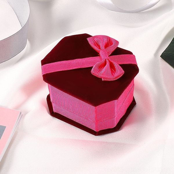 Hol creative octagonal bow pendant bracelet bracelet flannel jewelry packaging es ring earring jewelry es box pendant necklace box, Black;white
Hol creative octagonal bow pendant bracelet bracelet flannel jewelry packaging es ring earring jewelry es box pendant necklace box, Black;white