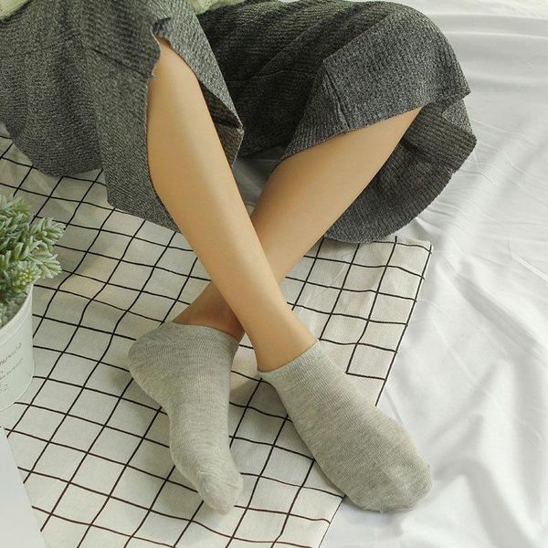 pairs/lot fashion candy colored socks for women and girls casual short ankle boat low cut lady sox & hosiery, Black;white
pairs/lot fashion candy colored socks for women and girls casual short ankle boat low cut lady sox & hosiery, Black;white