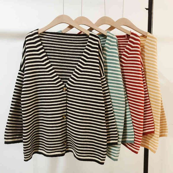 striped single breasted cardigan v neck loose outwear women sweater autumn winter fashion chaqueta mujer 210512, White
striped single breasted cardigan v neck loose outwear women sweater autumn winter fashion chaqueta mujer 210512, White