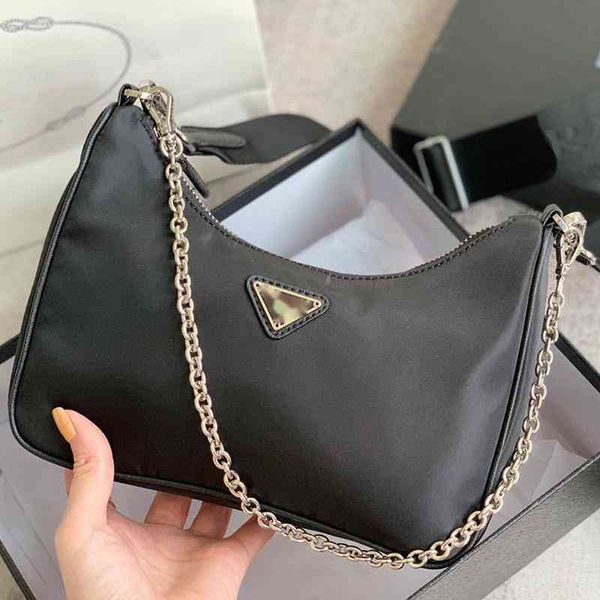 designer akend p family armpit nylon chain single shoulder messenger men's and women's versatile zhouzhoubao123 telfar bags
designer akend p family armpit nylon chain single shoulder messenger men's and women's versatile zhouzhoubao123 telfar bags