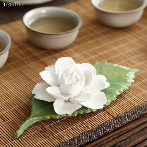 sachet bags creative pets hand pinched ceramic flower ornament white lotus lily zen incense holder stick burner home decoration
sachet bags creative pets hand pinched ceramic flower ornament white lotus lily zen incense holder stick burner home decoration