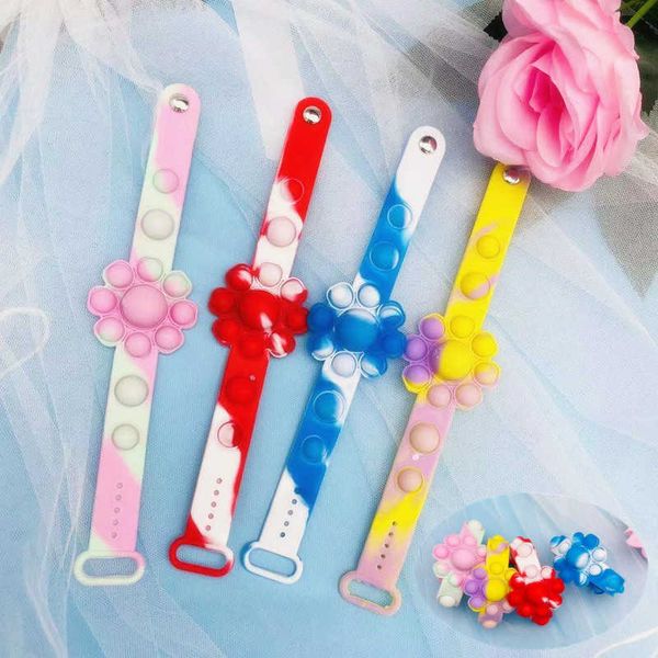 new color rat killing pioneer bracelet children's puzzle decompression silicone bracelet toys
new color rat killing pioneer bracelet children's puzzle decompression silicone bracelet toys