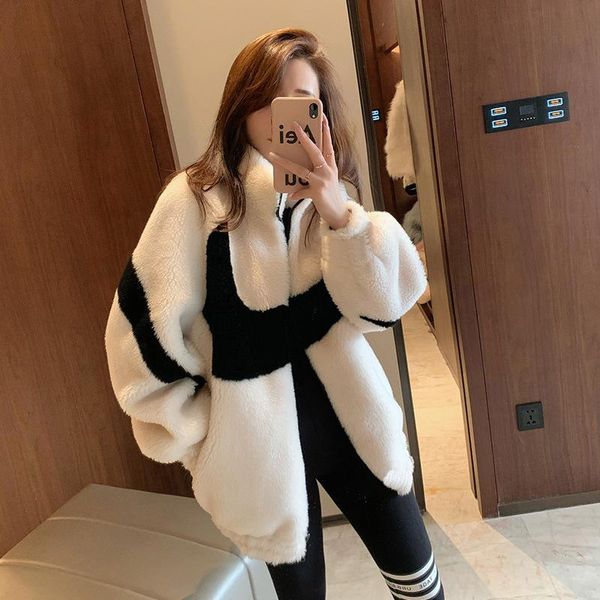 women's vests lamb wool sweater women preppy style black white tick grain cashmere fur coat warmer veste polaire femme sheep shearing m
women's vests lamb wool sweater women preppy style black white tick grain cashmere fur coat warmer veste polaire femme sheep shearing m