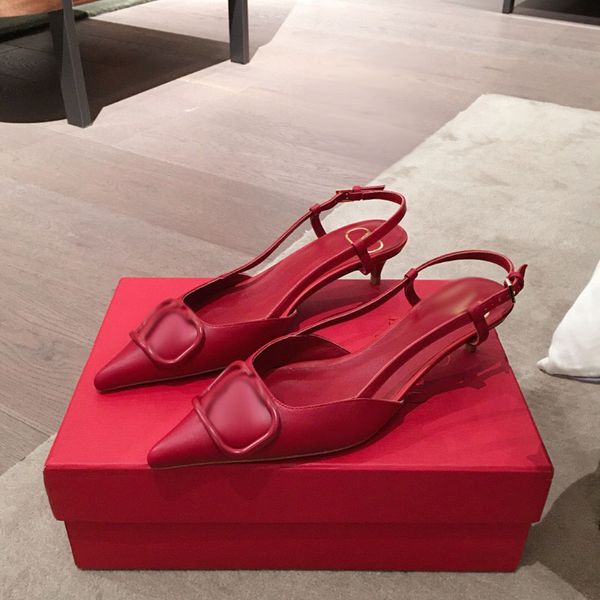 2021 good quality fashion women luxurys designers shoes designer sandals womens luxury high heels sandal dress shoess with box size 35-41 -h, Black
2021 good quality fashion women luxurys designers shoes designer sandals womens luxury high heels sandal dress shoess with box size 35-41 -h, Black