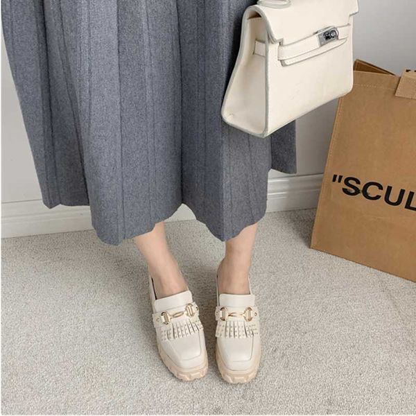 slippers baotou half female slope with 2021 autumn outer wear thick-soled sponge cake without heel increase lazy, Black
slippers baotou half female slope with 2021 autumn outer wear thick-soled sponge cake without heel increase lazy, Black