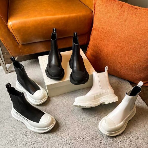 leg boots for women 2020 winter fashion designer real leather ankle boots round head show women's shoe box 35-40, Black
leg boots for women 2020 winter fashion designer real leather ankle boots round head show women's shoe box 35-40, Black