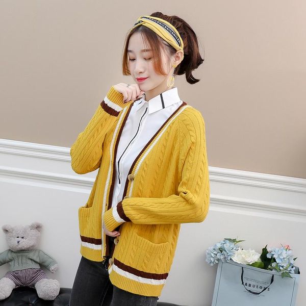 women's sweaters short knitted sweater jacket 2021 autumn winter wear style korean, White;black
women's sweaters short knitted sweater jacket 2021 autumn winter wear style korean, White;black