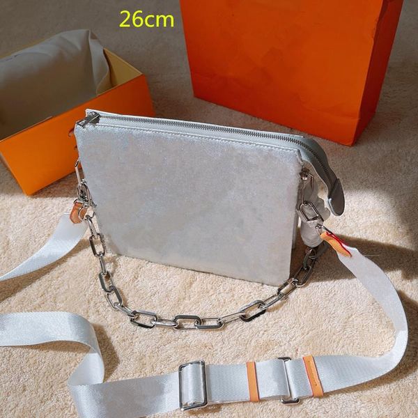 2021 women silver crossbody chain bags luxury small purses totes designers shoulder messenger bag with embossed flowers large capacity l2104
2021 women silver crossbody chain bags luxury small purses totes designers shoulder messenger bag with embossed flowers large capacity l2104