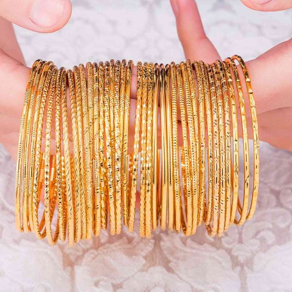 1 pc women's luxury dubai gold bangle 2mm thin bracelet for women fashion caved jewelry gift #249829, Golden;silver
1 pc women's luxury dubai gold bangle 2mm thin bracelet for women fashion caved jewelry gift #249829, Golden;silver