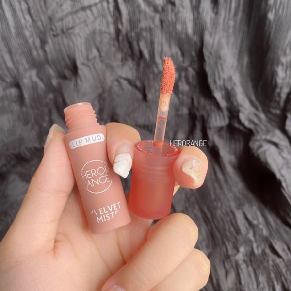 colors matte velvet lip gloss waterproof lasting moisturizing and not easy to fade glaze lipstick makeup tslm2
colors matte velvet lip gloss waterproof lasting moisturizing and not easy to fade glaze lipstick makeup tslm2