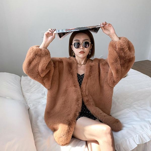 women's fur & faux 2022 autumn and winter coat v-neck cardigan fake plush milk thick female outwear xf683, Black
women's fur & faux 2022 autumn and winter coat v-neck cardigan fake plush milk thick female outwear xf683, Black