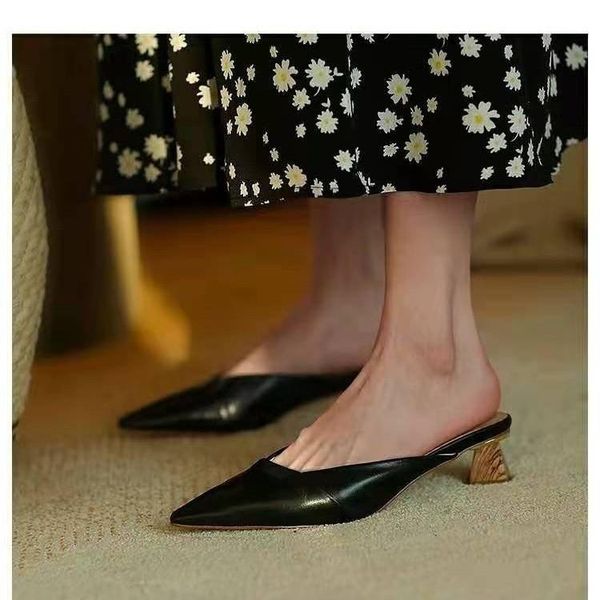med heel slippers pu leather women fashion mule shoes pointed toe slides patchwork sandal ladies zapatos mujer, Black
med heel slippers pu leather women fashion mule shoes pointed toe slides patchwork sandal ladies zapatos mujer, Black