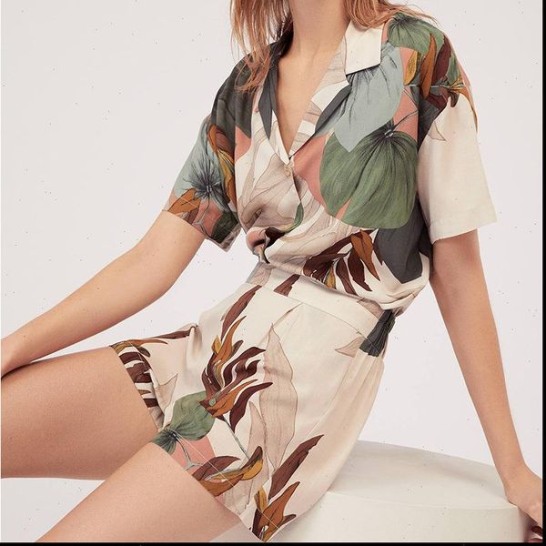 short sleeved leaf print pajamas women sleepwear set cotton viscose loose style casual printing, Black;red
short sleeved leaf print pajamas women sleepwear set cotton viscose loose style casual printing, Black;red