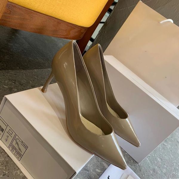 2021 red bottom shoes fashion high heels for women party wedding triple black nude yellow pink glitter spikes pointed toes pumps dress shoe
2021 red bottom shoes fashion high heels for women party wedding triple black nude yellow pink glitter spikes pointed toes pumps dress shoe