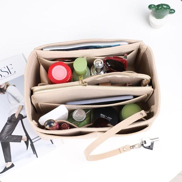 fashion cosmetic bags wear-resistant portable clutch women travel makeup handbag zipper purse money pouch & cases
fashion cosmetic bags wear-resistant portable clutch women travel makeup handbag zipper purse money pouch & cases