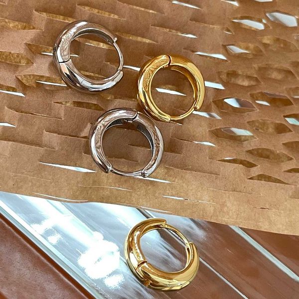 ear button women's gold and silver small earrings new earbone nail earbone ring one earring f1-5
ear button women's gold and silver small earrings new earbone nail earbone ring one earring f1-5