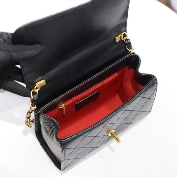 Fashion Love heart Wave Pattern Satchel Shoulder Bag Chain Handbags Crossbody Purse Lady Leather Classic Style Tote Bag with gift bag
Fashion Love heart Wave Pattern Satchel Shoulder Bag Chain Handbags Crossbody Purse Lady Leather Classic Style Tote Bag with gift bag