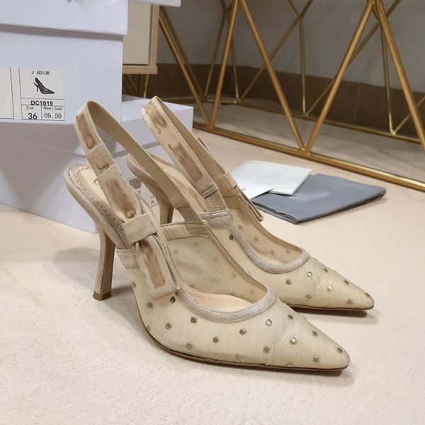 2021 good quality fashion women luxurys designers shoes designer sandals womens luxury high heels sandal dress shoess with box size 35-41 -g, Black
2021 good quality fashion women luxurys designers shoes designer sandals womens luxury high heels sandal dress shoess with box size 35-41 -g, Black