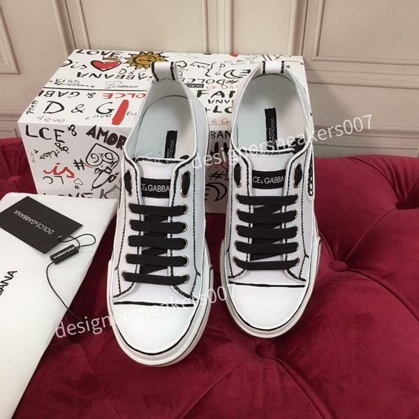 2021 leather loafers muller slipper boots men shoes with buckle fashion men women princetown slippers ladies casual mules flats 35-45 pp, Black
2021 leather loafers muller slipper boots men shoes with buckle fashion men women princetown slippers ladies casual mules flats 35-45 pp, Black