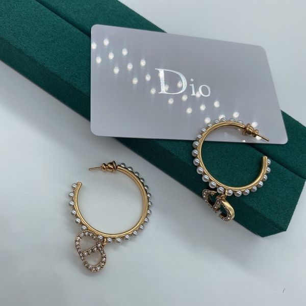 backs earrings d family 21 products s925 silver needle pearl cd circle fashion trend temperament, White
backs earrings d family 21 products s925 silver needle pearl cd circle fashion trend temperament, White