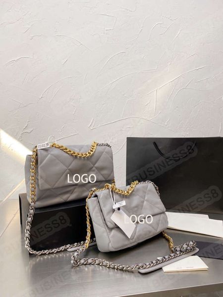 ladies fashion all-match crossbody soft leather diamond chain bag size 25 30
ladies fashion all-match crossbody soft leather diamond chain bag size 25 30