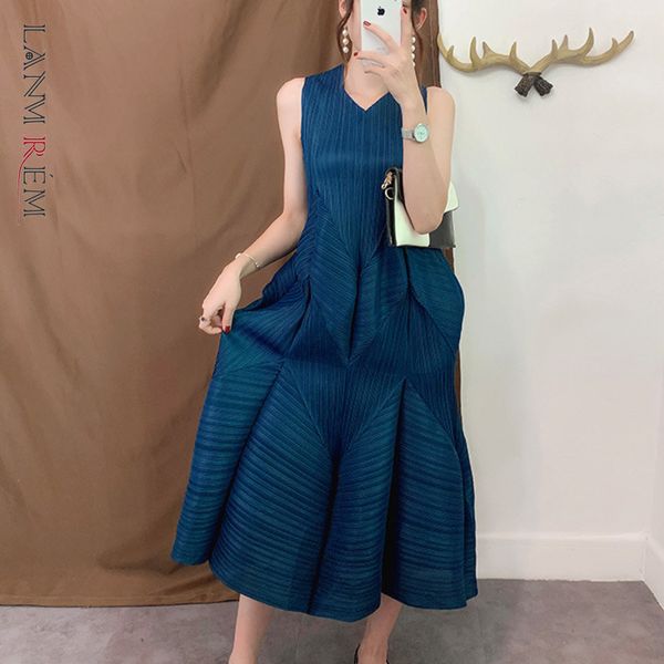 summer dress for women casual fashion female loose plus size solid color sleeveless pleated lantern tc089 210507, Black;gray
summer dress for women casual fashion female loose plus size solid color sleeveless pleated lantern tc089 210507, Black;gray