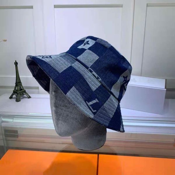 hat male fisherman and female couple fashion shopping collision color splicing wash water to make old personality baseball caps, Blue;gray
hat male fisherman and female couple fashion shopping collision color splicing wash water to make old personality baseball caps, Blue;gray