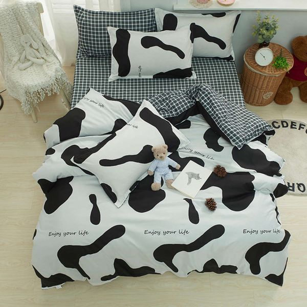 simple home textile bedding 4-piece set, skin-friendly matte student sheet quilt cover 3-piece set
simple home textile bedding 4-piece set, skin-friendly matte student sheet quilt cover 3-piece set