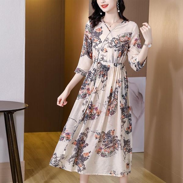 casual dresses women vintage dress print floral robes chinese style belt 2021 autumn v-neck long sleeve, Black;gray
casual dresses women vintage dress print floral robes chinese style belt 2021 autumn v-neck long sleeve, Black;gray