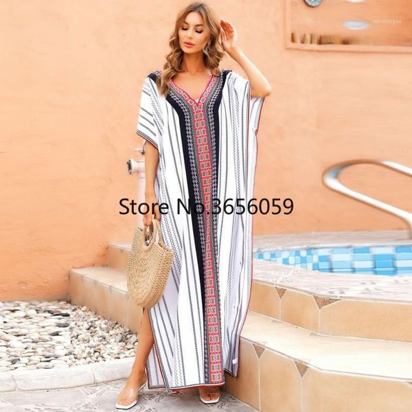 plus size beach cover up 2021 robe plage sarong swimsuit pareos de playa mujer beachwear bathing suit women maxi dress women's swimwear, White;black
plus size beach cover up 2021 robe plage sarong swimsuit pareos de playa mujer beachwear bathing suit women maxi dress women's swimwear, White;black